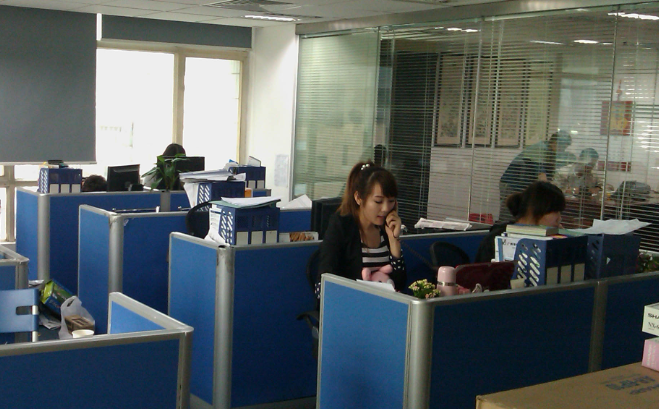 成都企业云端办公系统选型指南：从部署到运维的关键考量